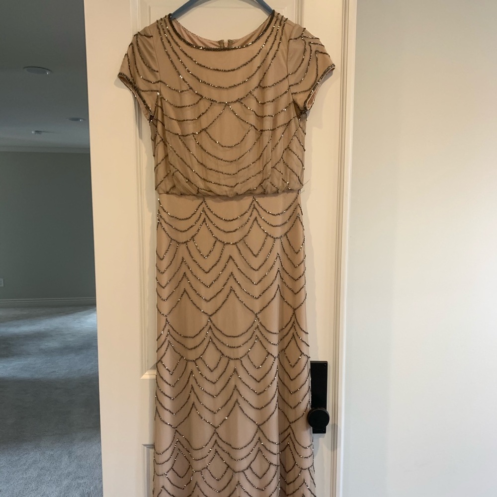 Beige sequin PROM dress size 2/4